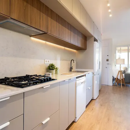 Lets Holidays Front In Mar, Pine Appartement *